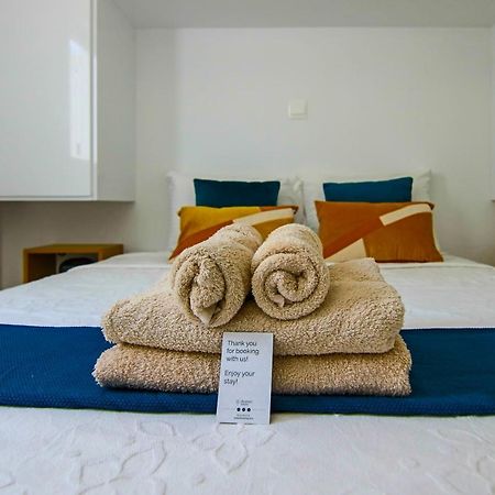 דירות Paphos Phaedrus Living: Seaview Gold Flat Lighthouse 48 מראה חיצוני תמונה