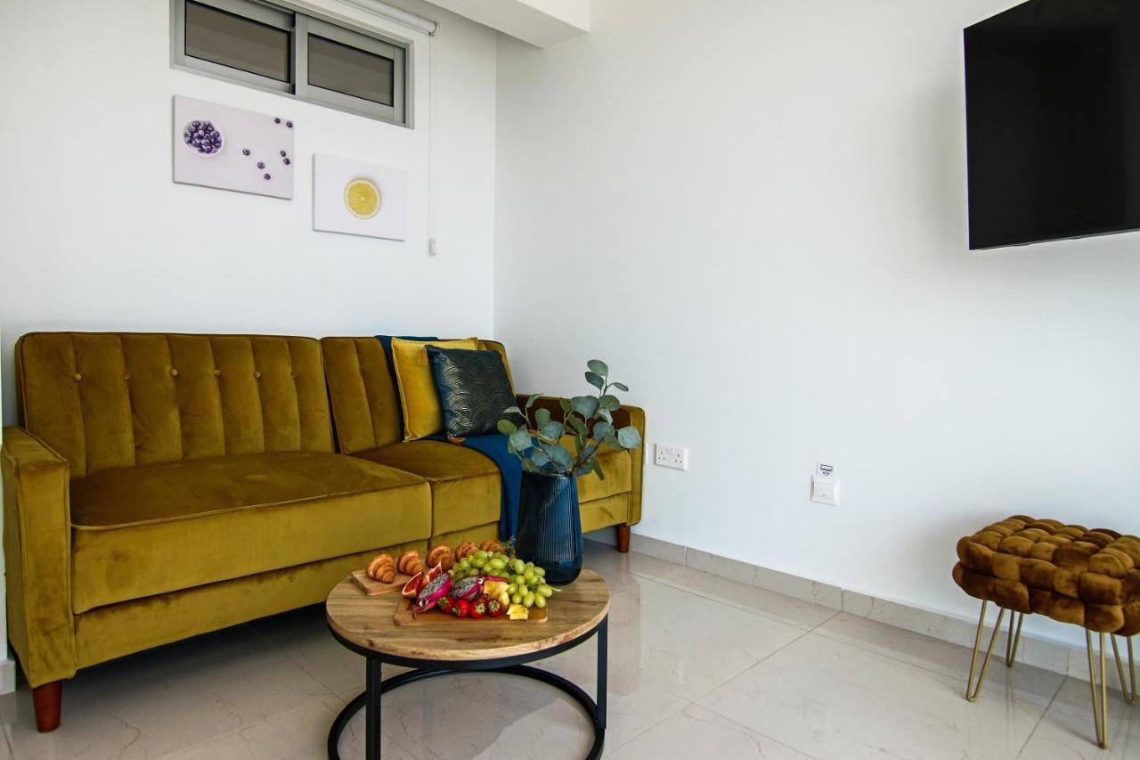 דירות Paphos Phaedrus Living: Seaview Gold Flat Lighthouse 48 מראה חיצוני תמונה